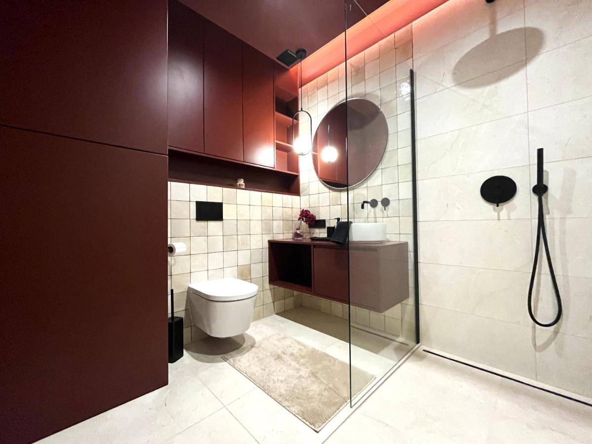Wyszynskiego Apartment - Self Check-In 20H - Parking &Lift Wrocław Eksteriør bilde