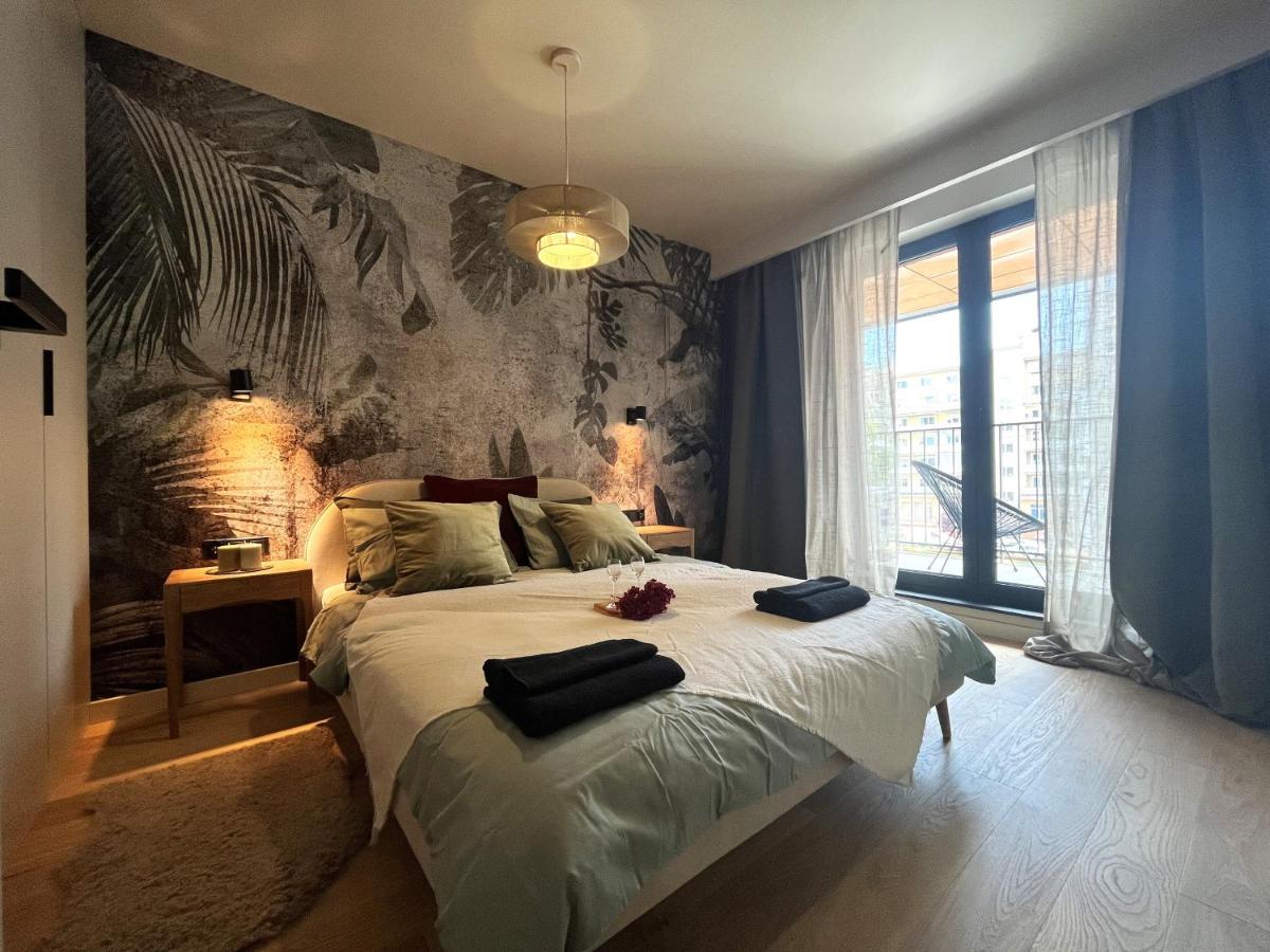 Wyszynskiego Apartment - Self Check-In 20H - Parking &Lift Wrocław Eksteriør bilde